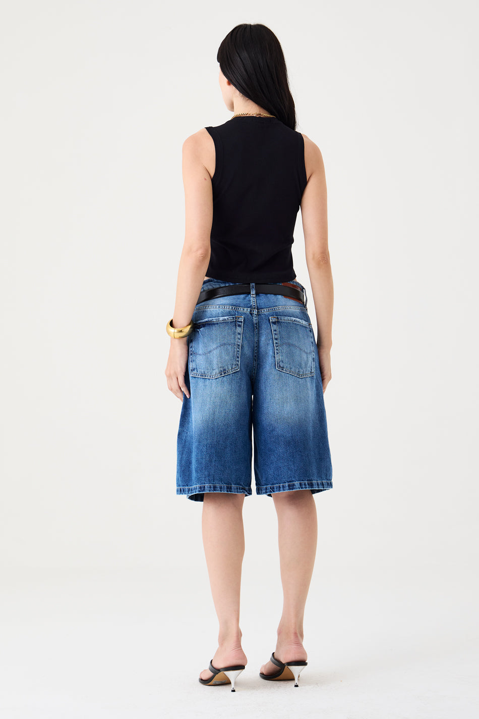 JORTS JACKIE FEMININO FENDA JEANS MÉDIO ESCURO