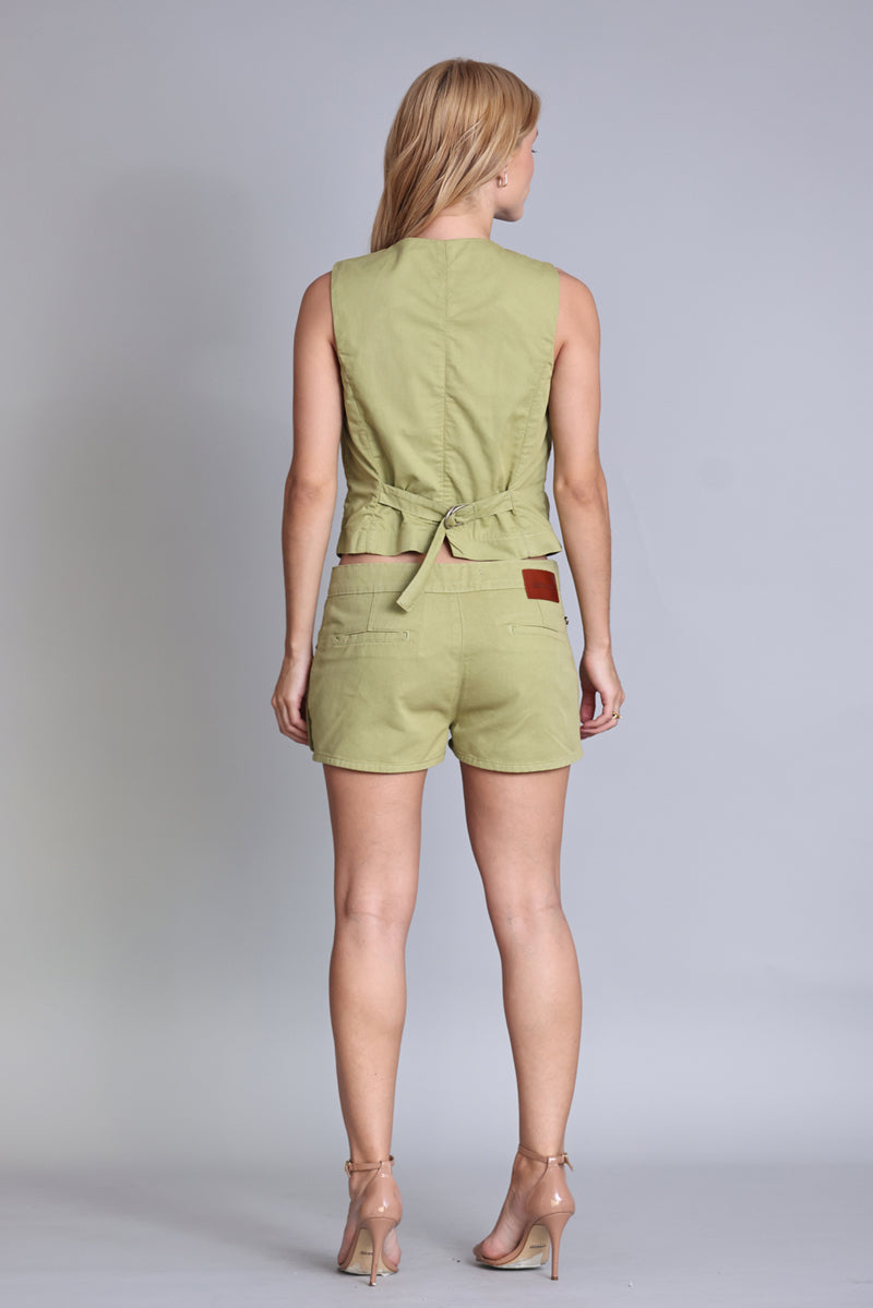 SHORTS GIU FEMININO CARGO ZÍPER SARJA VERDE OLIVA