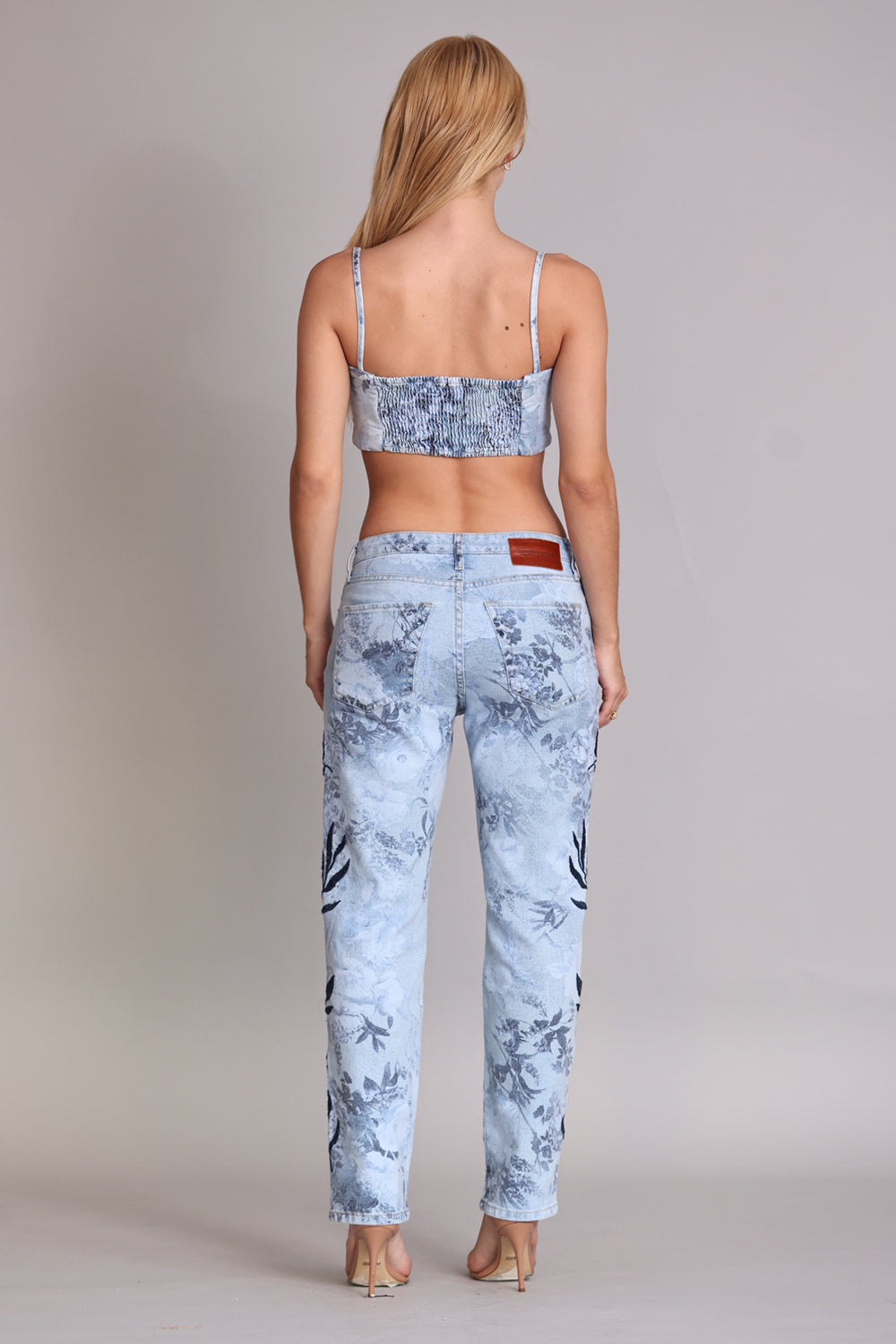 Calça Low Rise Light Flower Jeans