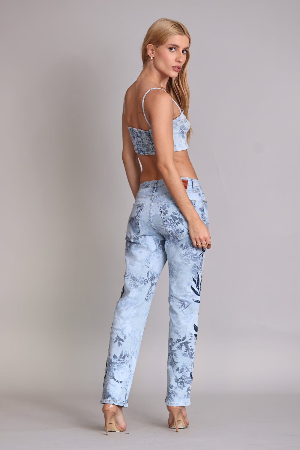 Calça Low Rise Light Flower Jeans