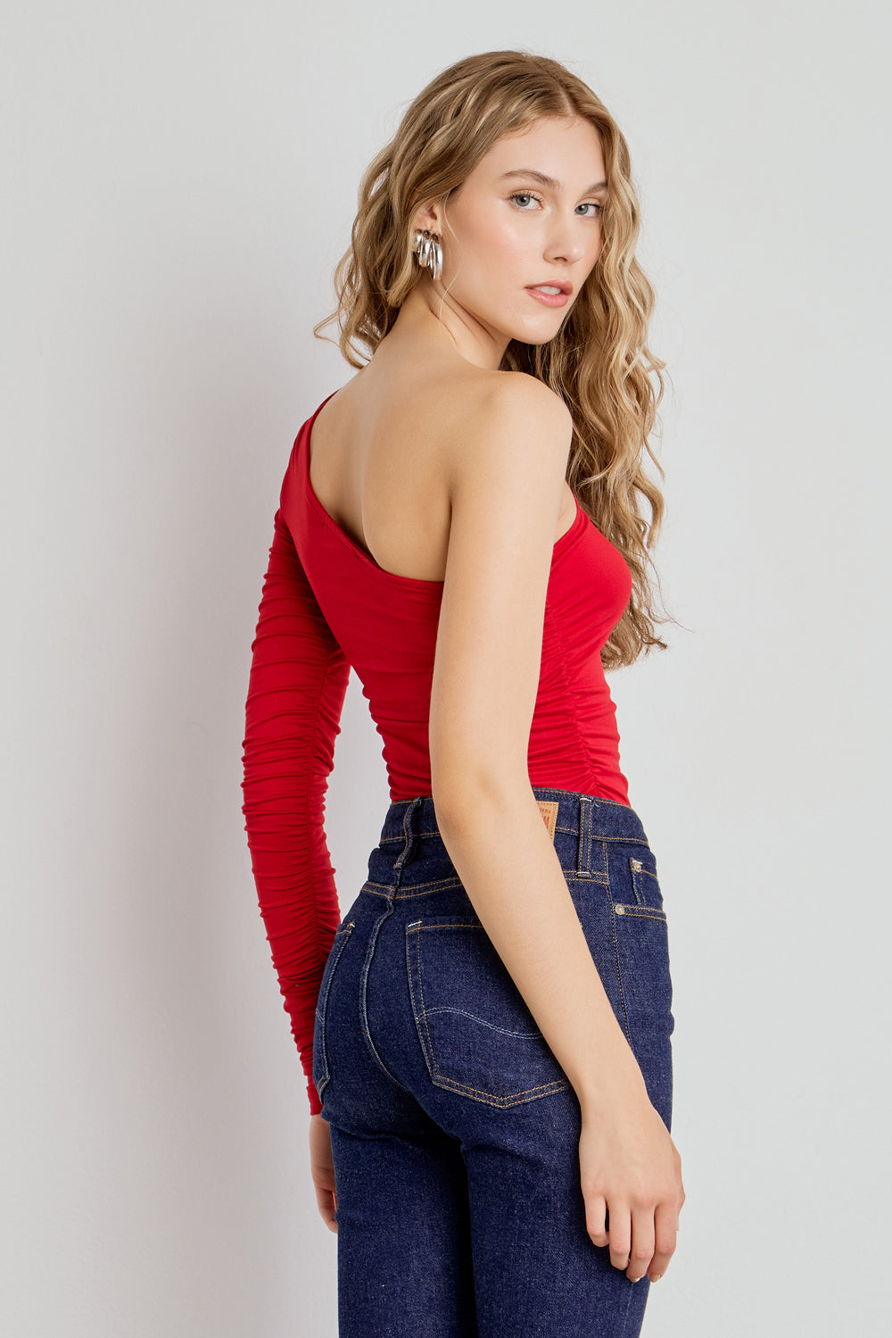 BLUSA FEMININA MANGA LONGA DECOTE UM OMBRO - VERMELHO