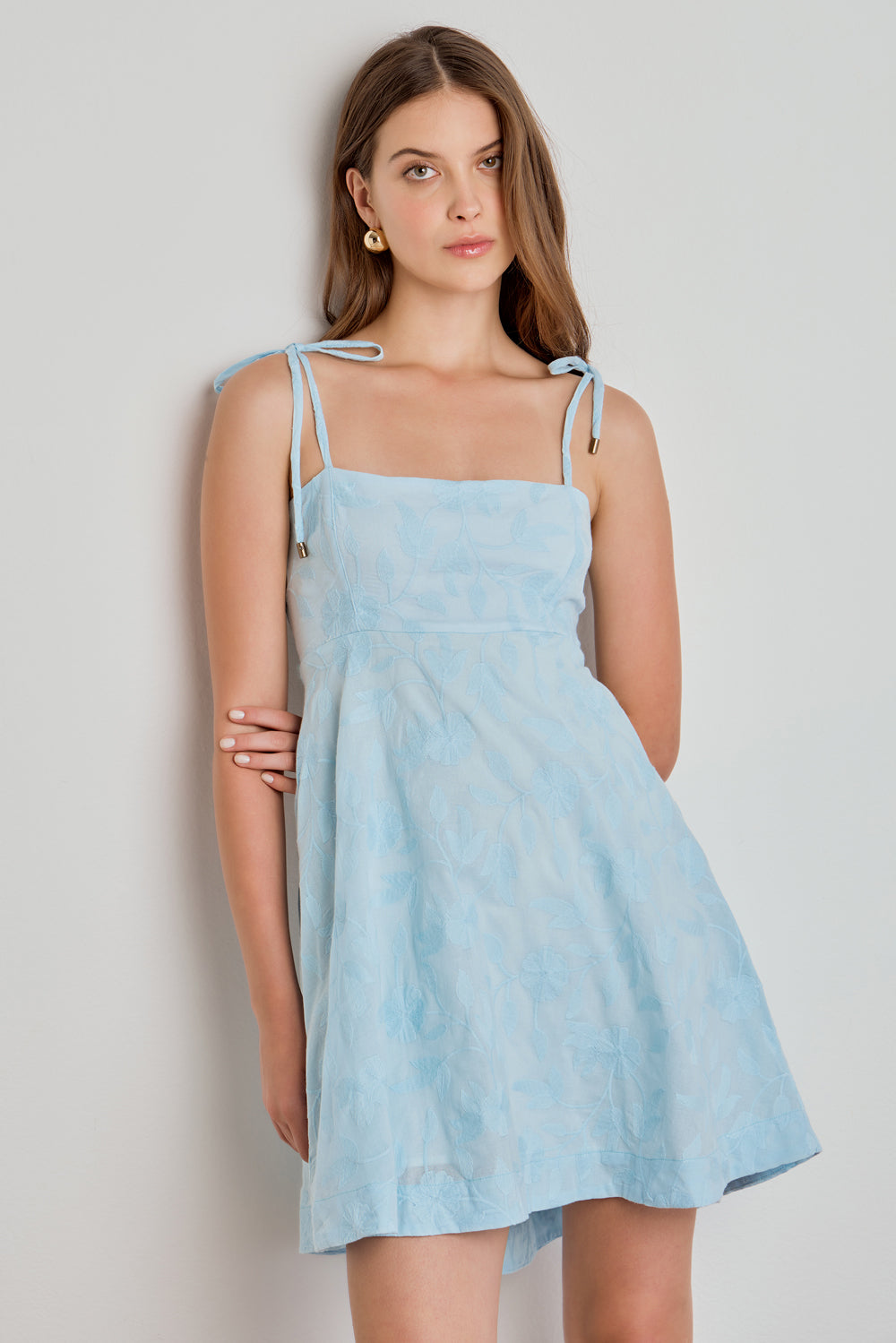VESTIDO FEMININO ALÇAS ALGODÃO BORDADO - AZUL SKY