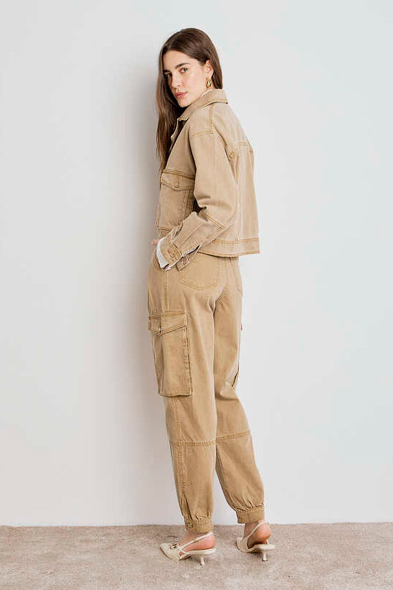 JAQUETA UTILITARIA ZIPER SARJA