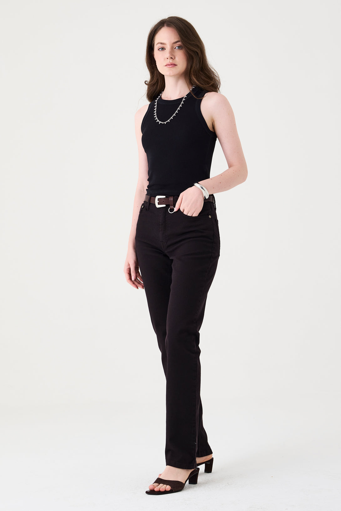 CALÇA TINA FEMININA LOW RISE SARJA PRETO