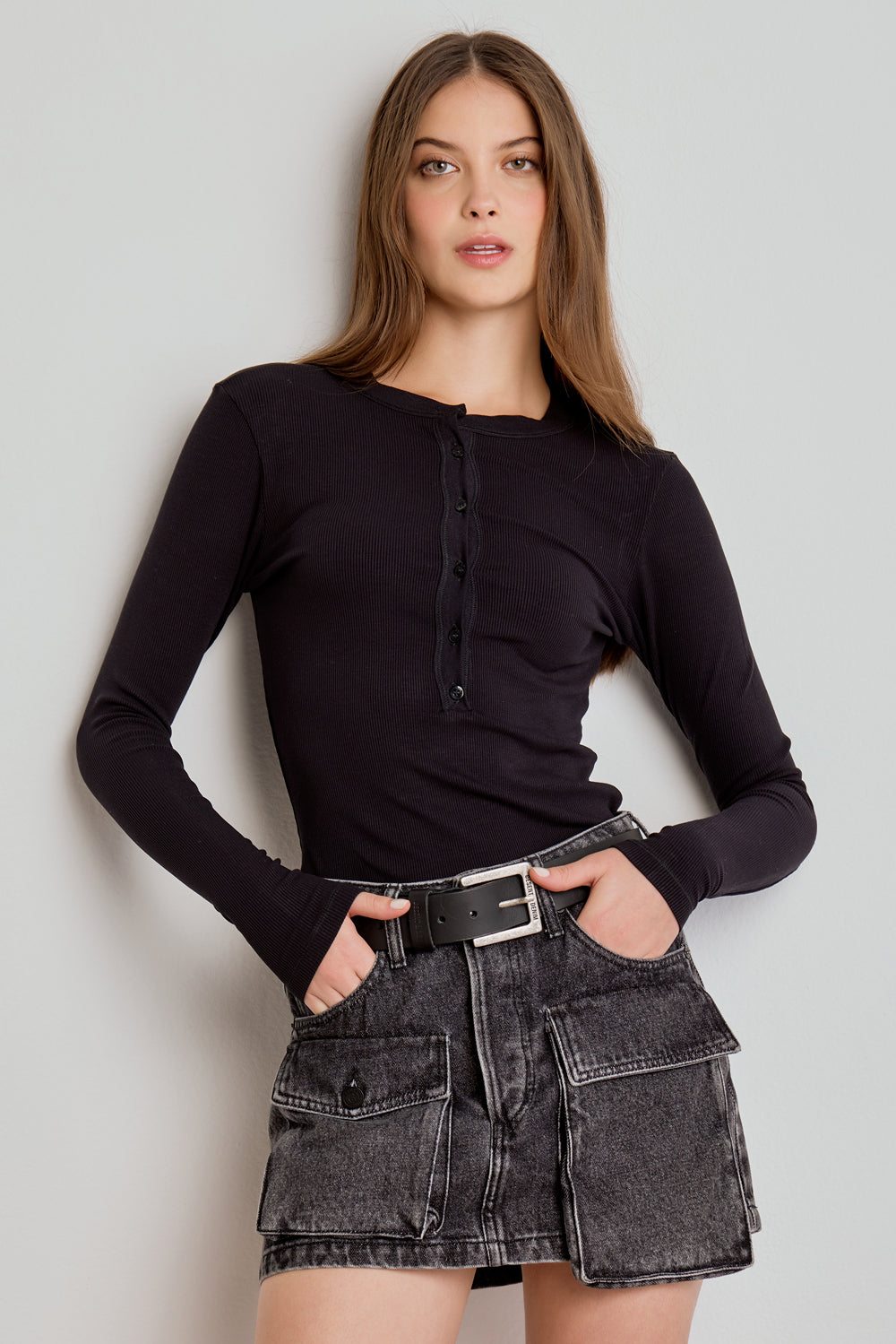 BLUSA FEMININA MANGA LONGA BOTÕES RIBANA - PRETA