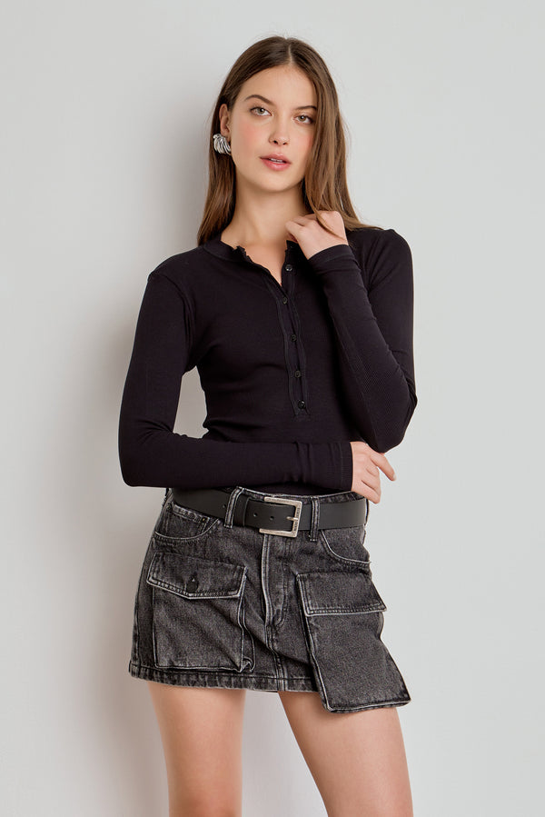 BLUSA FEMININA MANGA LONGA BOTÕES RIBANA - PRETA