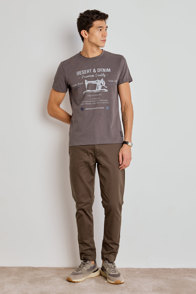 CAMISETA MASCULINA D&D MÁQUINA - CHUMBO