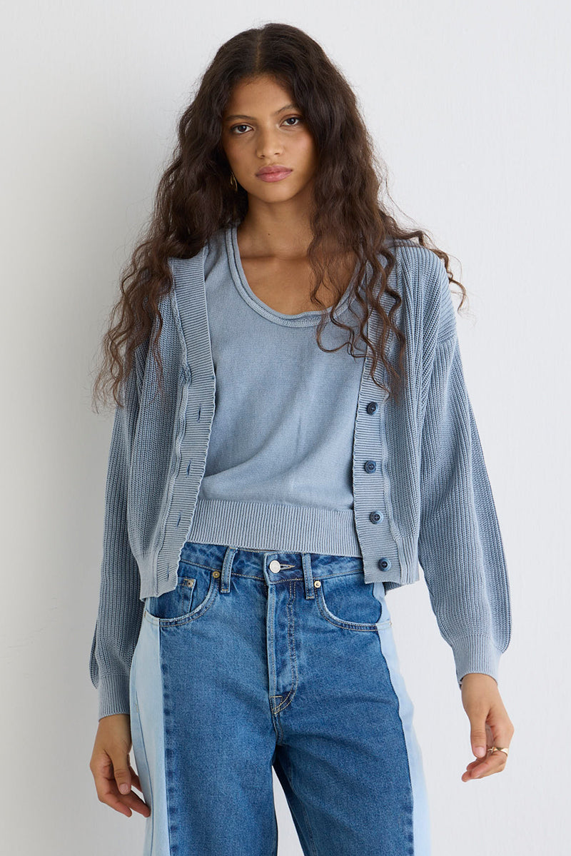 TRICOT CARDIGAN STONED - AZUL DENIM