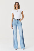CALÇA ELIS FEMININA BOOTCUT PATCH JEANS CLARO