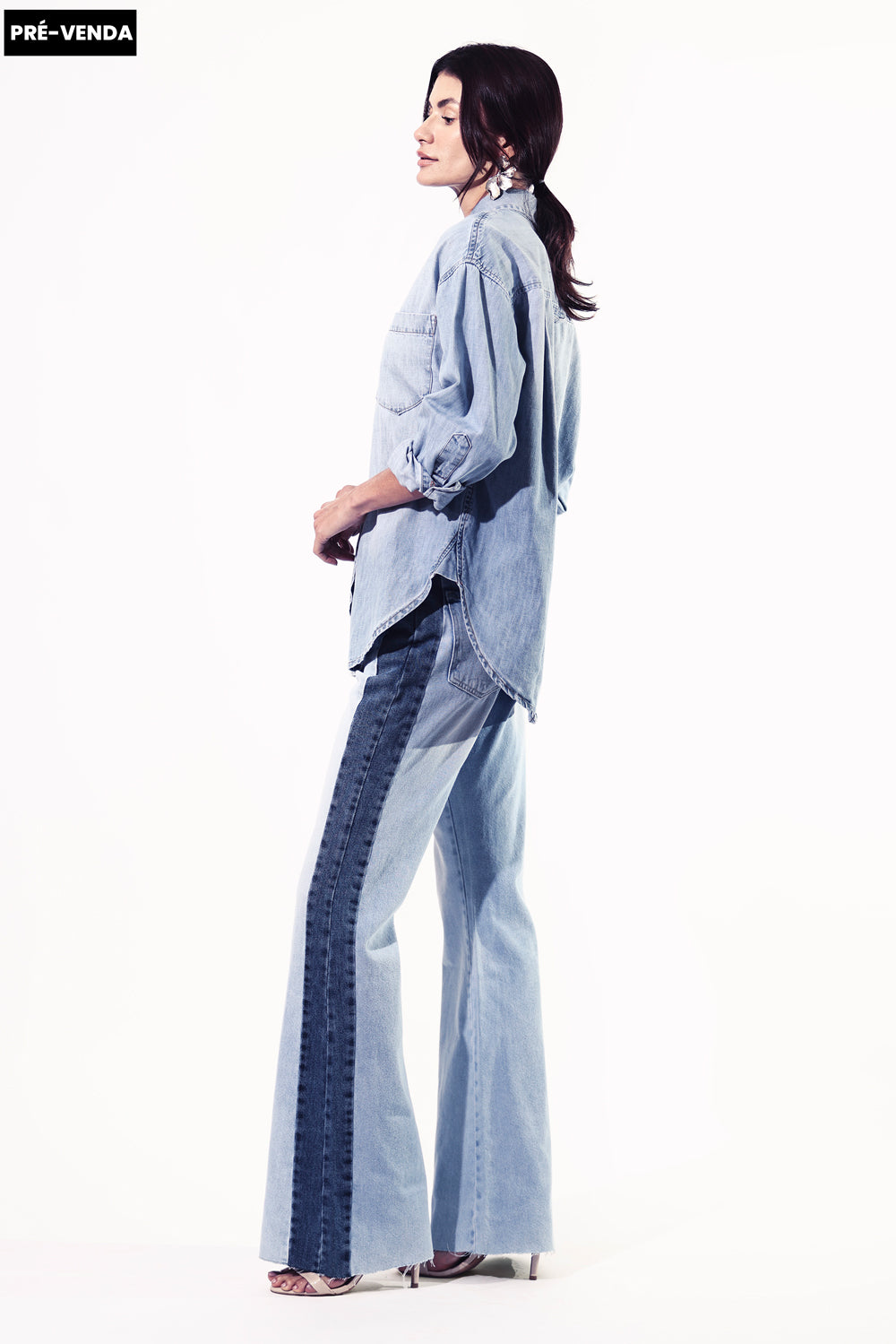 CALÇA ELIS FEMININA BOOTCUT PATCH JEANS CLARO