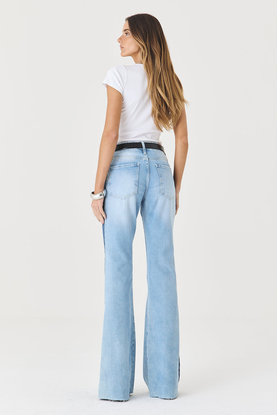 CALÇA ELIS FEMININA BOOTCUT PATCH JEANS CLARO