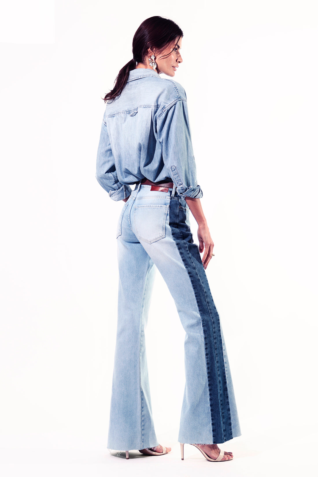 CALÇA ELIS FEMININA BOOTCUT PATCH JEANS CLARO