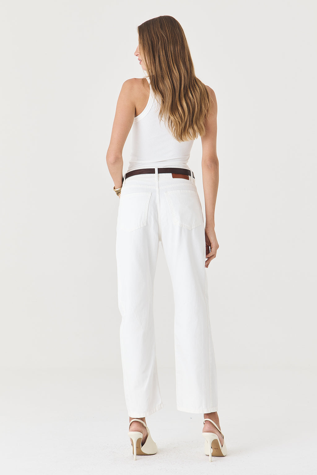 CALÇA MONICA FEMININA BARREL SARJA SLIM OFF WHITE