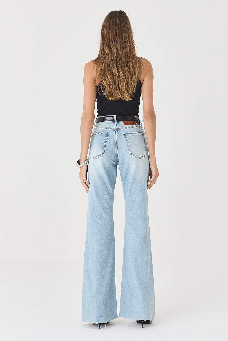 CALÇA ELIS FEMININA BOOTCUT BARRA FIO JEANS MÉDIO