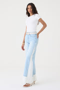 CALÇA ELIS FEMININA BOOTCUT  RECORTE LATERAL BARRA FIO JEANS CLARO