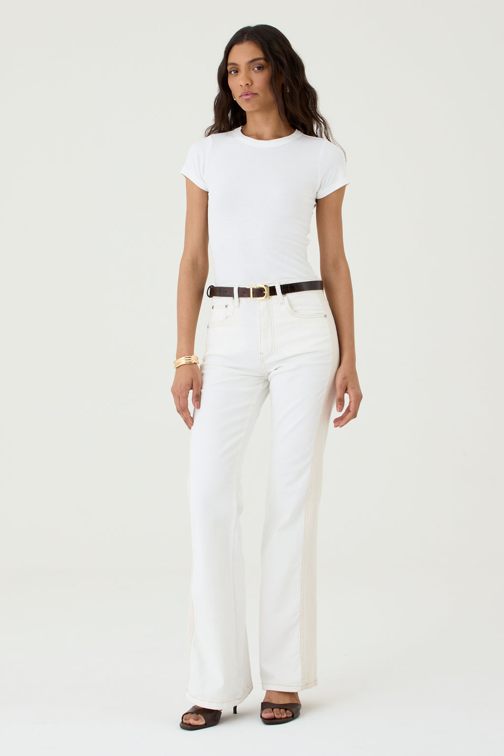 CALÇA LARISSA FEMININA BOOTCUT SARJA PATCH NATURAL