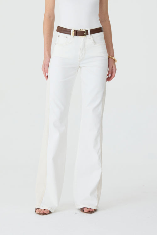 CALÇA LARISSA FEMININA BOOTCUT SARJA PATCH NATURAL