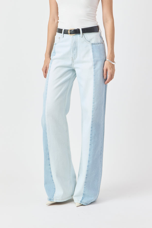 CALÇA PAMELA  FEMININA WIDE LEG PATCH JEANS CLARO