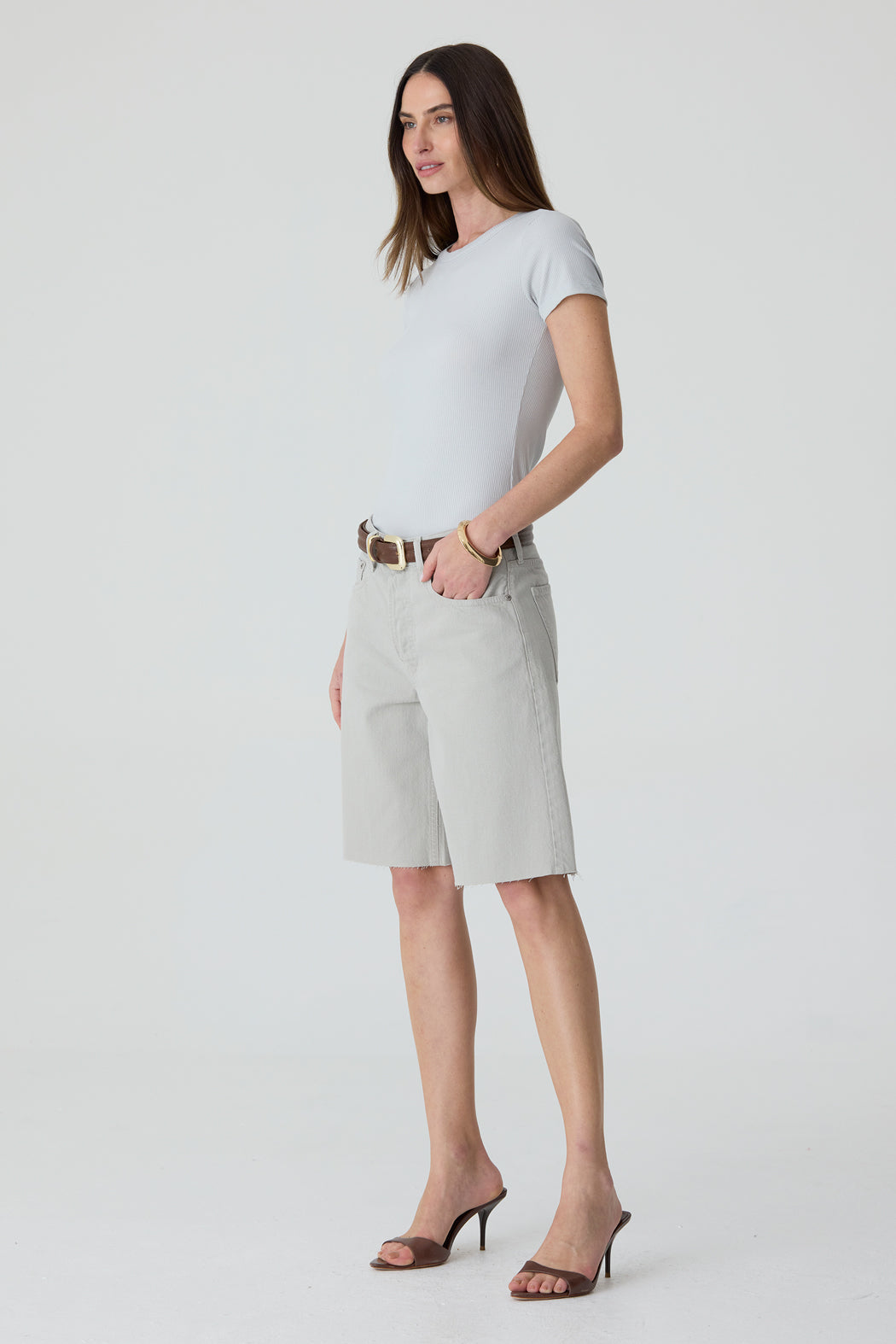 JORTS HELENA FEMININO BARRA A FIO SARJA AGATE GRAY