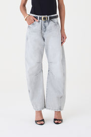 CALÇA EMILY FEMININA BARREL RECORTES E PENCE GRAY