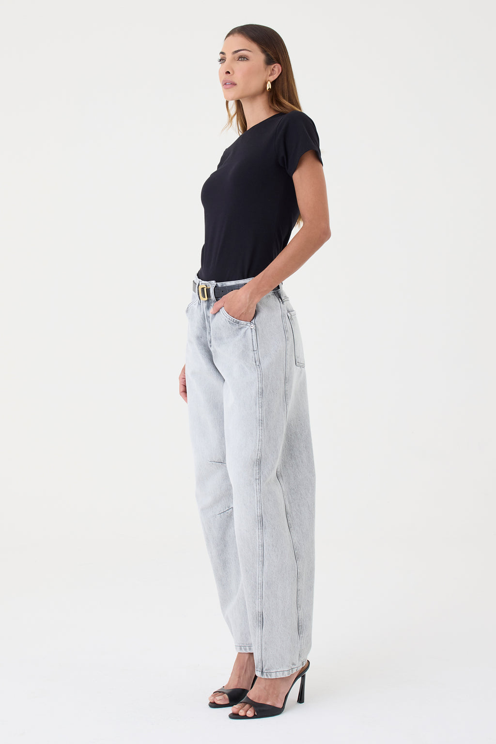 CALÇA EMILY FEMININA BARREL RECORTES E PENCE GRAY
