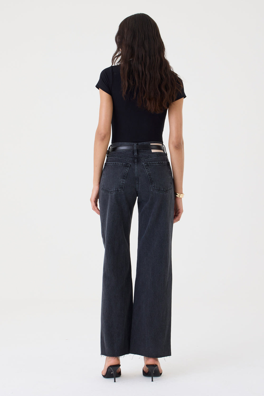 CALÇA DANI FEMININA STRAIGHT BARRA A FIO JEANS BLACK