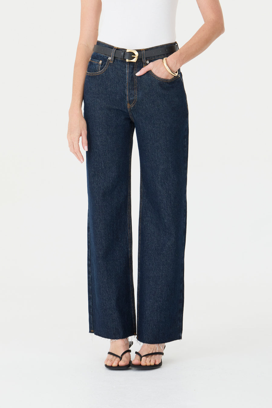 CALÇA DANI FEMININA STRAIGHT BARRA A FIO JEANS ESCURO ESTONADO