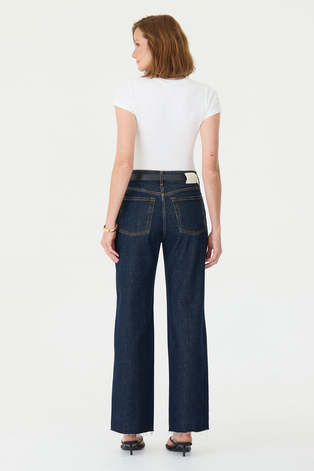 CALÇA DANI FEMININA STRAIGHT BARRA A FIO JEANS ESCURO ESTONADO