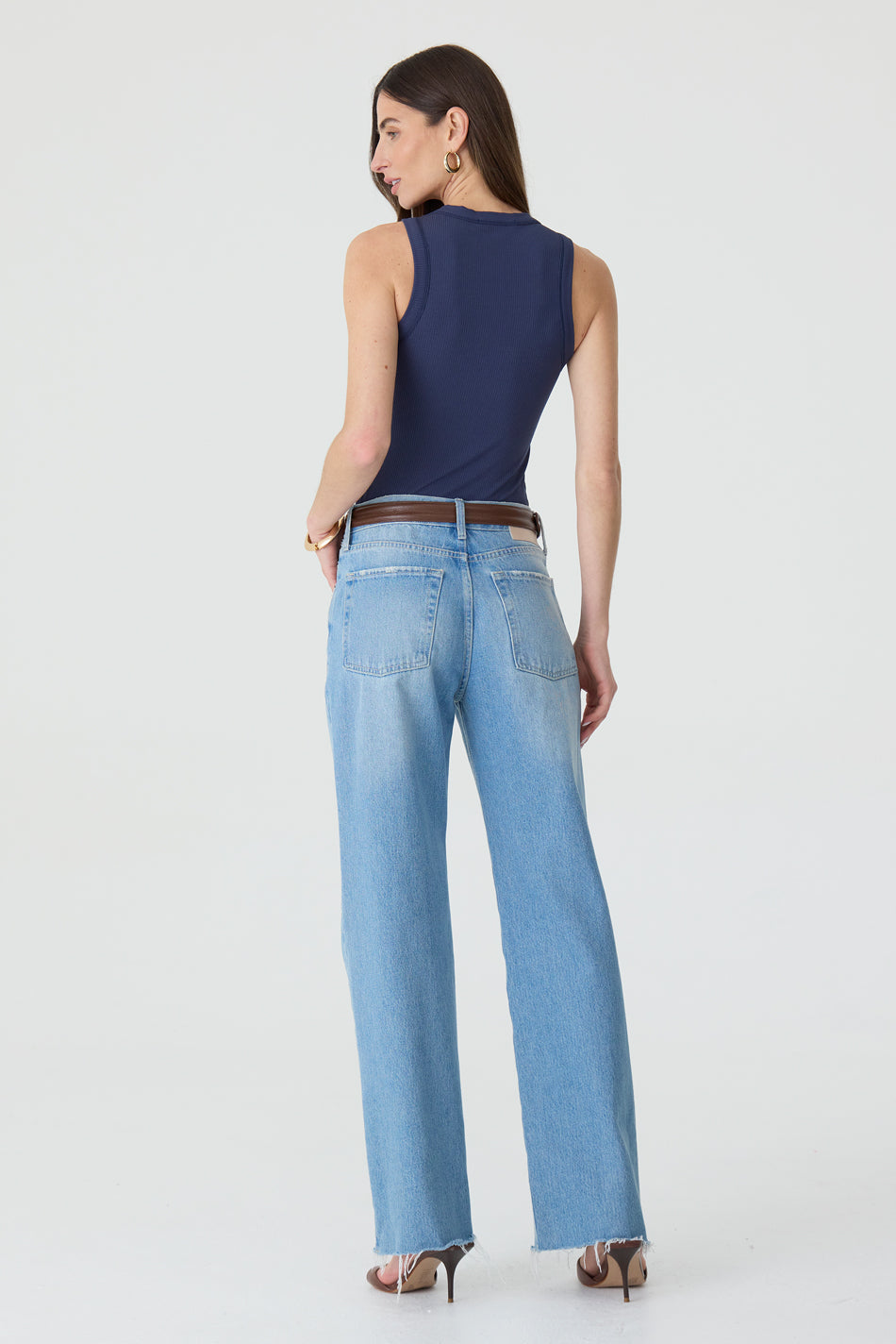 CALÇA DANI FEMININA STRAIGHT BARRA A FIO JEANS CLARO