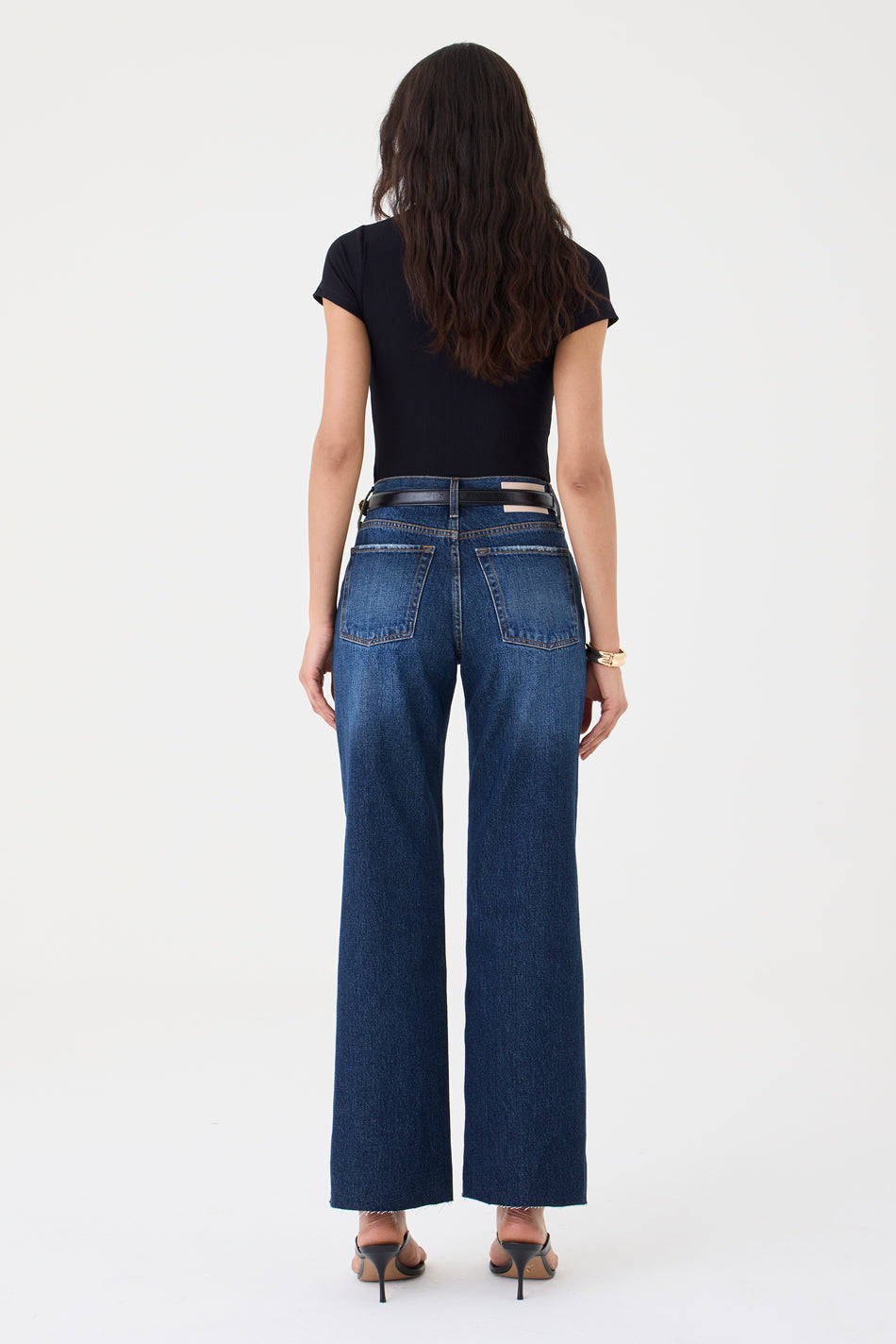 CALÇA DANI FEMININA STRAIGHT BARRA A FIO JEANS ESCURO
