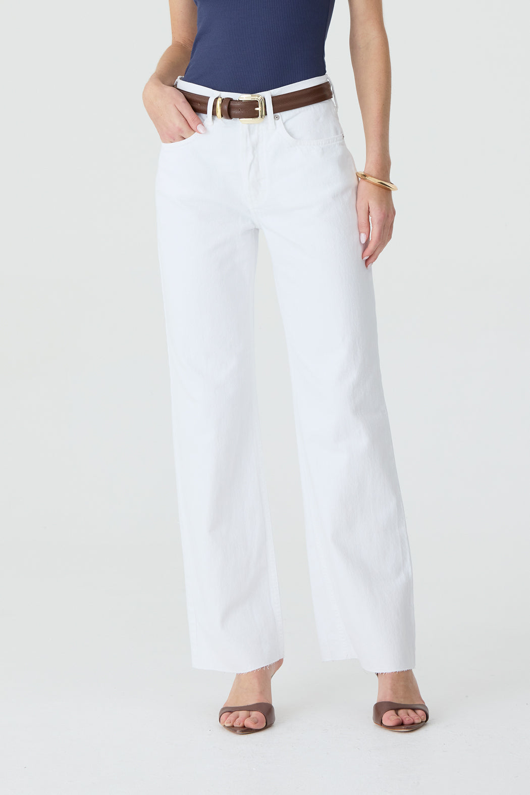 CALÇA DANI FEMININA STRAIGHT BARRA A FIO SARJA BRANCA