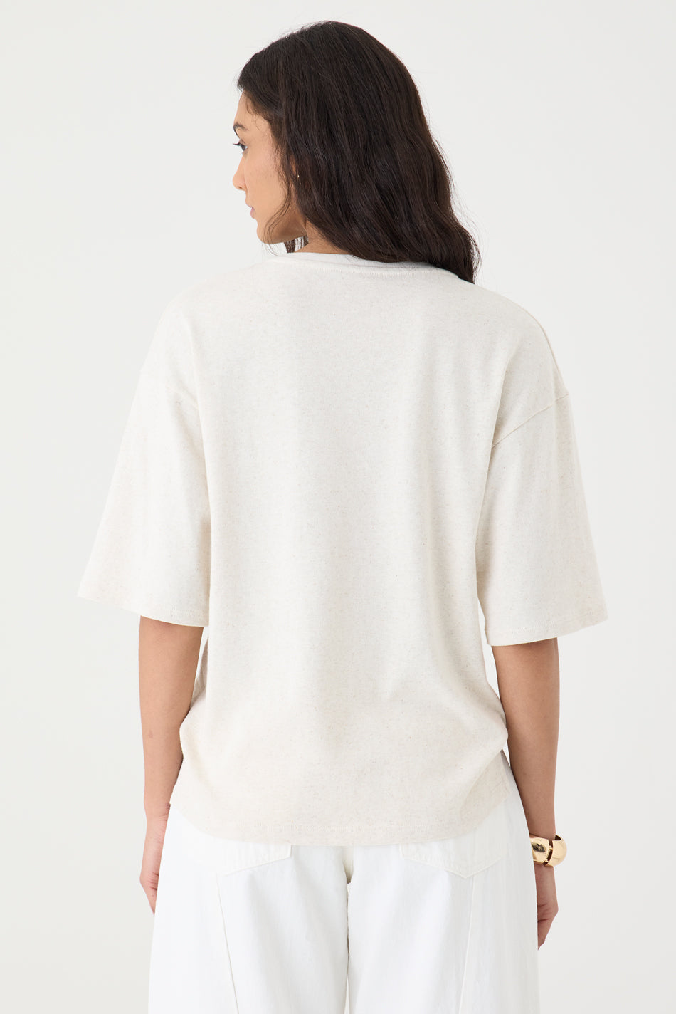 T-SHIRT FEMININA OVERSIZED GOLA REDONDA - CRU