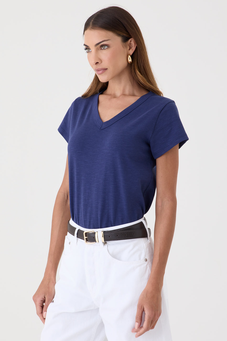 T-SHIRT FEMININA GOLA V - AZUL DARK