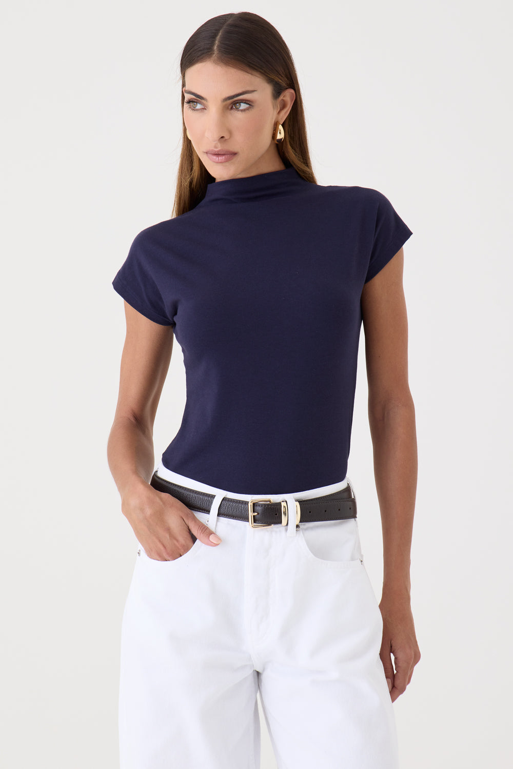 T-SHIRT FEMININA GOLA ALTA  - AZUL DARK