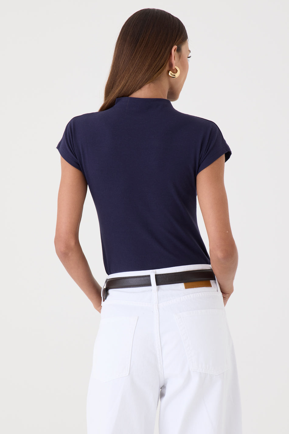T-SHIRT FEMININA GOLA ALTA  - AZUL DARK