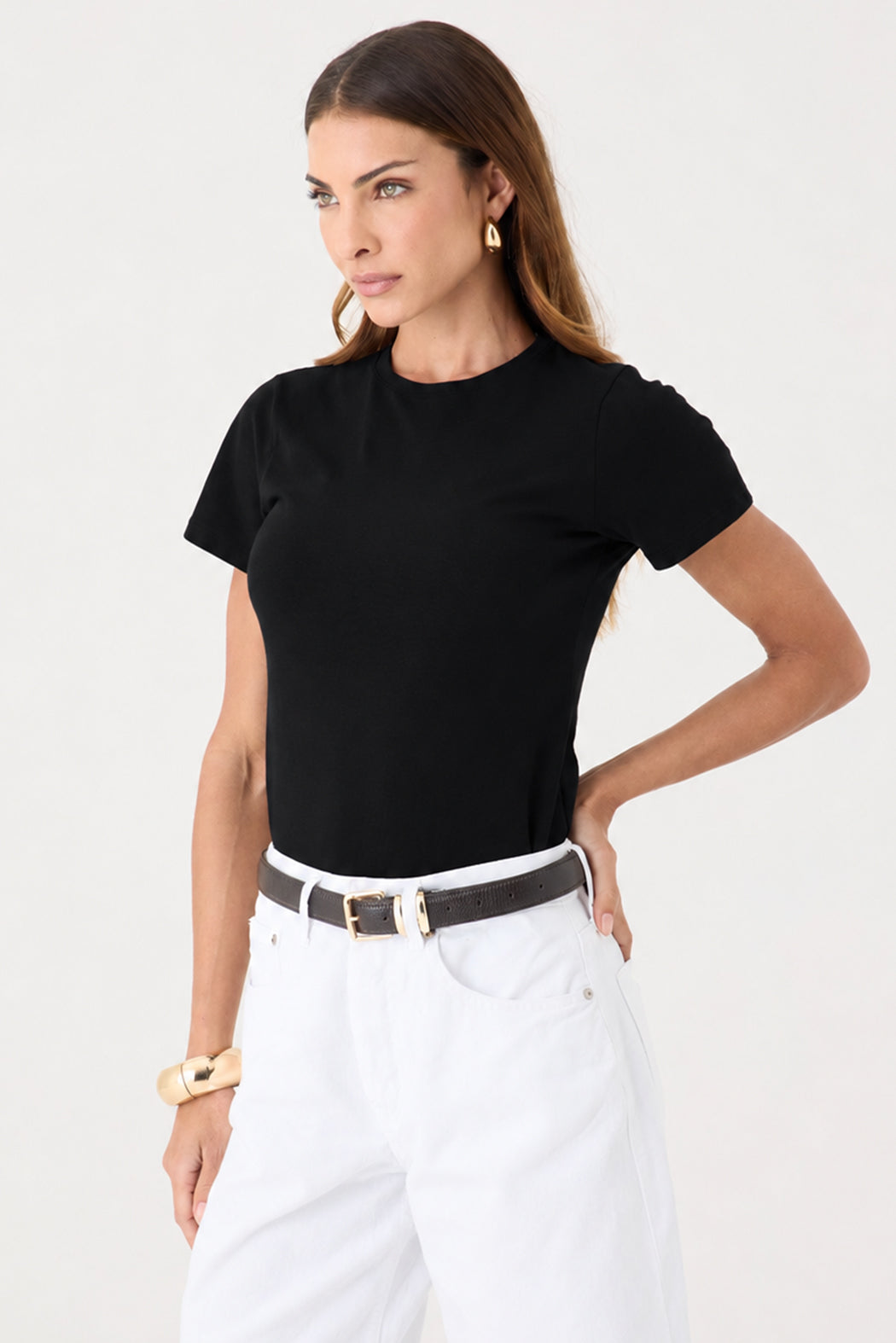 T-SHIRT FEMININA GOLA REDONDA BABY LOOK - PRETA