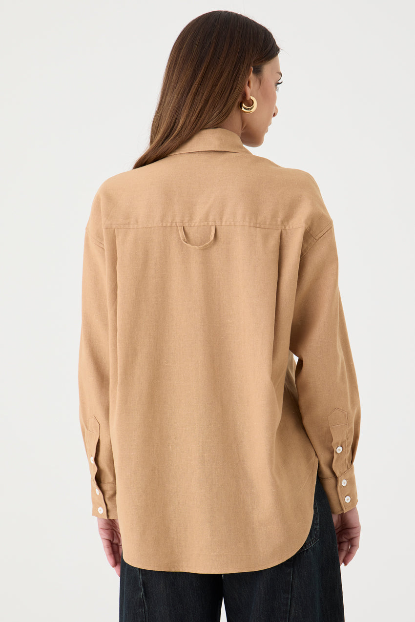 CAMISA FEMININA RELAXED LINOX AREIA ESCURO