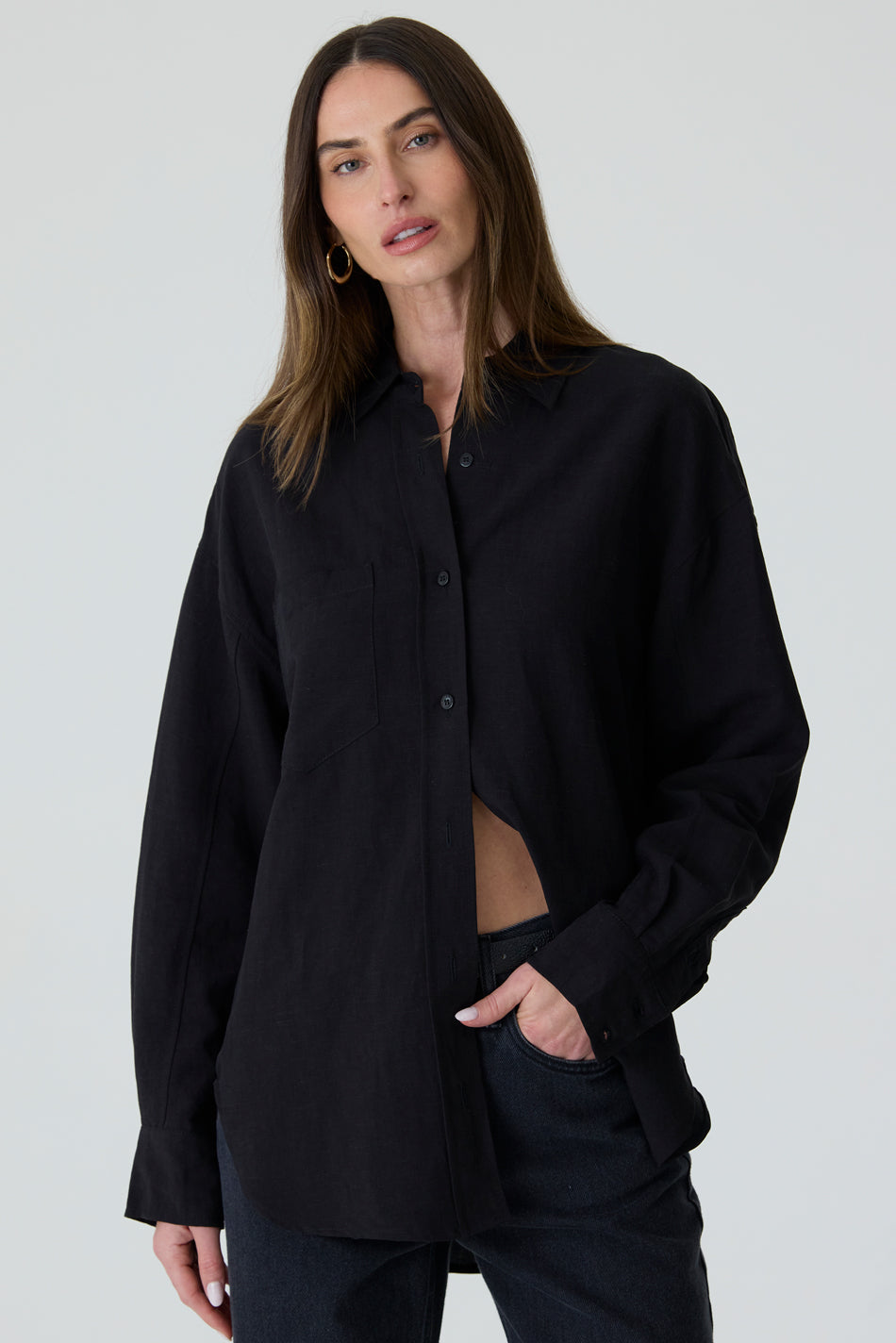 CAMISA FEMININA RELAXED LINHO AUSTRÁLIA PRETO