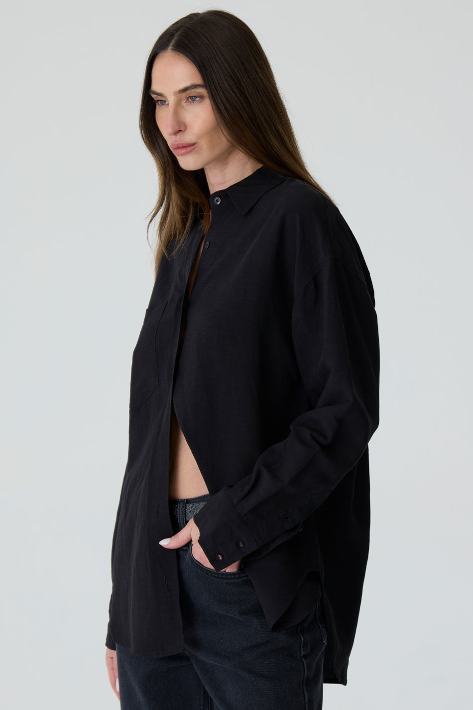 CAMISA FEMININA RELAXED LINHO AUSTRÁLIA PRETO
