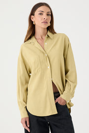 CAMISA FEMININA RELAXED LINHO AUSTRÁLIA AREIA ESCURO